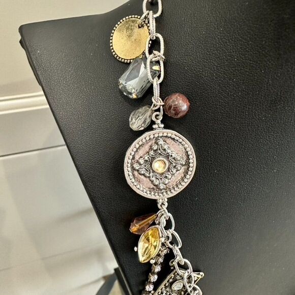 Chico's Long Chain Link Charm Rhinestone Shell Bead Statement Necklace - Picture 5 of 8